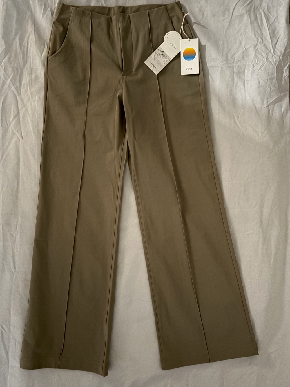 NWT Vuori Meta Wide Leg Pants Taupe Small Short